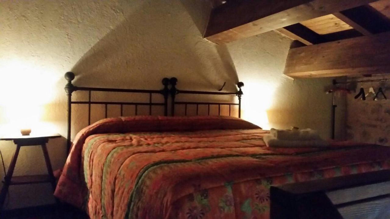 La Casa Su Le Dimore Del Borgo Santo Stefano Di Sessanio Eksteriør bilde