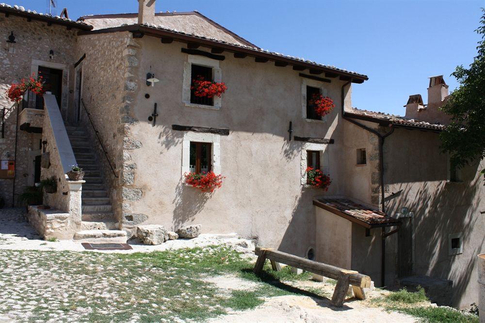 La Casa Su Le Dimore Del Borgo Santo Stefano Di Sessanio Eksteriør bilde