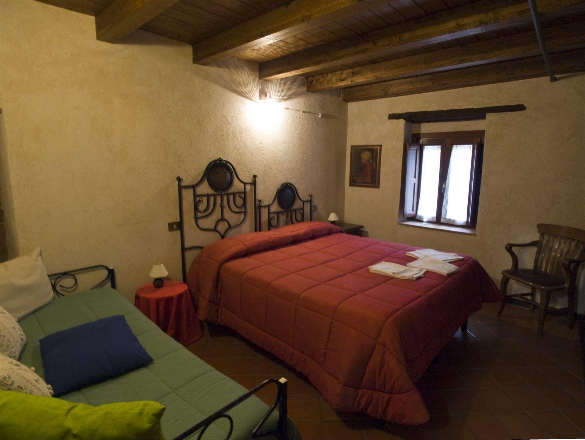 La Casa Su Le Dimore Del Borgo Santo Stefano Di Sessanio Eksteriør bilde